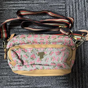 ANNA SUI 꽃무늬 숄더백