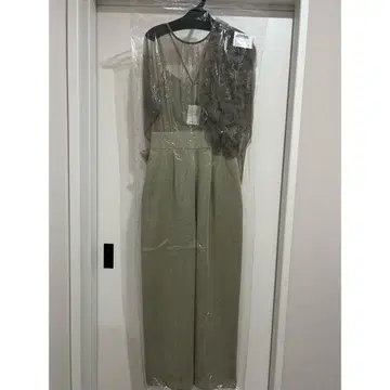 새상품 러그 문 S 프릴 튤 콤비네존 결혼식 드레스