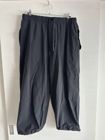 untrace 23ss 플라이트 팬츠 접촉 냉감 소재