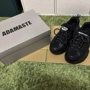 ADAMASTE 블랙 스니커즈 M 사이즈 [박스 있음]