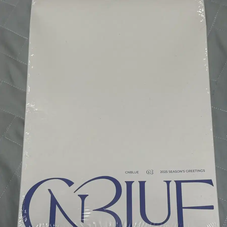 CNBLUE 2025年SEASON'S GREETINGS 新品未開封 CNBLUE 2025 SEASON'S GREETINGS - FNC STORE