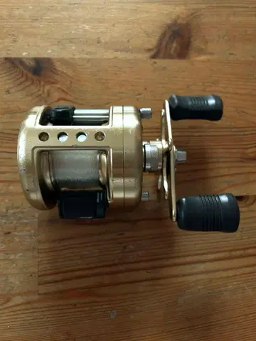 SHIMANO CALCUTTA 100xt