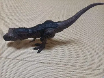 마텔 티라노사우루스
