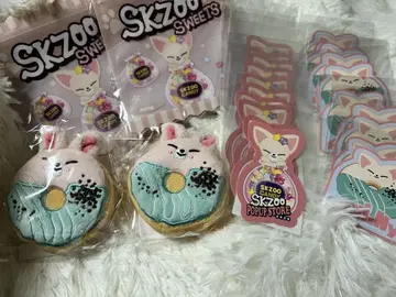 SKZOO 폭시니 Foxy.ny 도넛 거울 세트