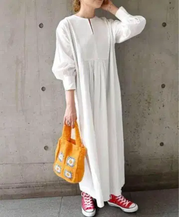 쉽스 스티치 요크 롱 원피스