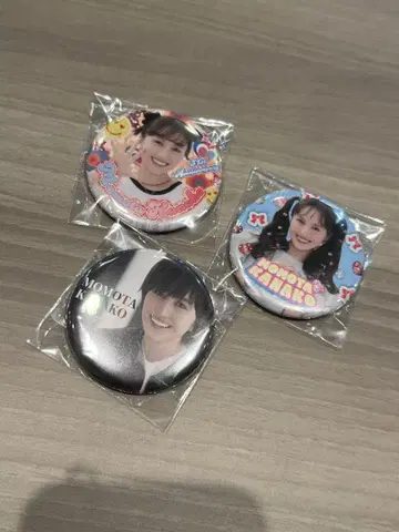 모모타 나나미 캔뱃지 3개 세트