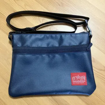 새상품급 Manhattan Portage 사코슈 네이비 PVC A5