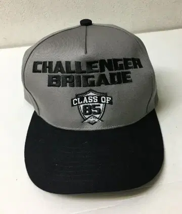 챌린저 BRIGADE 로고 자수 캡 CAP 그레이 새상품급