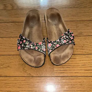 Papillio 꽃무늬 컴포트 샌들