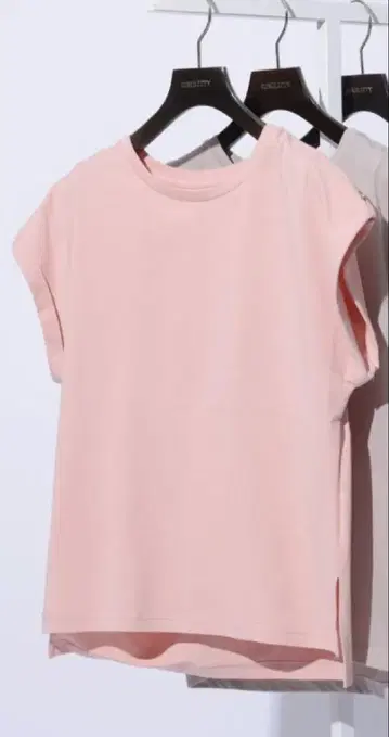 JUSGLITTY 크루넥 티셔츠 핑크