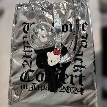 2NE1 헬로키티 응원봉