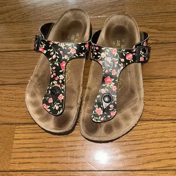꽃무늬 플립플랍 샌들 22.5cm