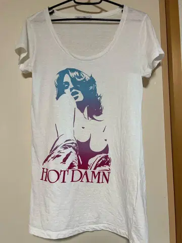 레어 Hysterie Glamour 화이트 티셔츠