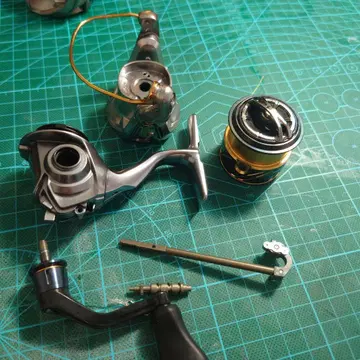 SHIMANO 16 뱅퀴시 c2000hgs 부품