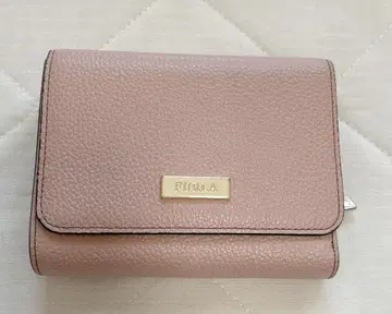 FURLA 핑크 베이지 3단 폴더형 지갑