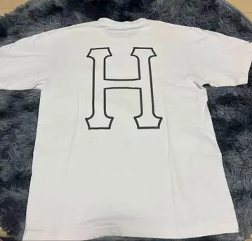 HUF 화이트 티셔츠 S 사이즈