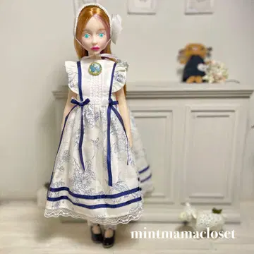 momoko 체리짱 네이비 컬러 꽃무늬 드레스 아웃핏