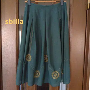 sbilla 시빌라 플레어 스커트 자수
