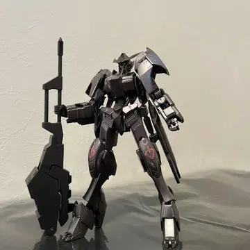 HG 건담 발바토스 제6형태 아이언 브래드 코팅