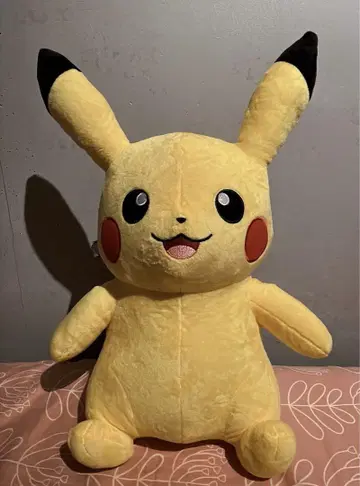 큰 피카츄 봉제 인형