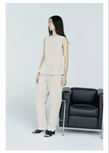 자라 페플럼 탑 ZW COLLECTION