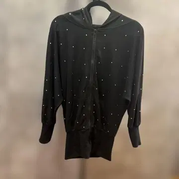 Style Lab 스팽글이 달린 블랙 롱 후드티