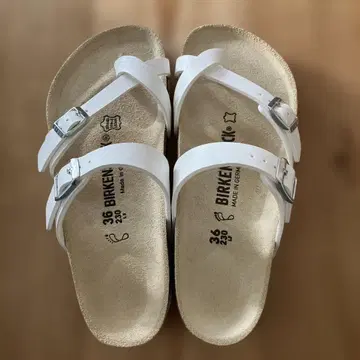 하자품! BIRKENSTOCK 화이트 샌들 36