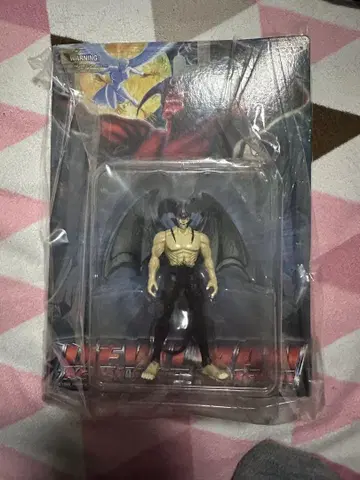 데빌맨 액션 피규어
