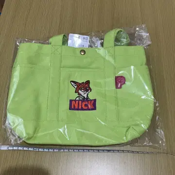 주토피아 닉 런치 토트백