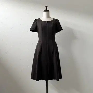Rene basic 르네 베이직 프론트 지퍼 원피스 까멜리아