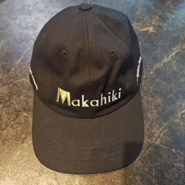 마카히키 (Makahiki) 은퇴 기념 캡 모자