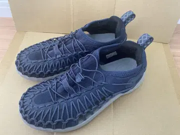 KEEN UNEEK SNK NAVY 26.5cm 킨 유니크 스니크