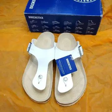 BIRKENSTOCK 화이트 샌들 28