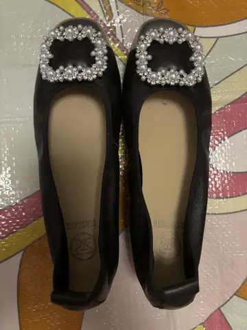 스타카토 STACCATO 블랙 펄 장식 플랫 슈즈 23.5cm