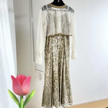 경사 드레스