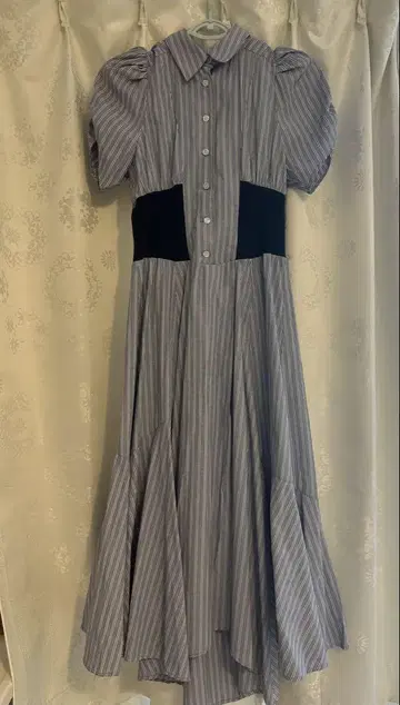 Andal Couture 스트라이프 반팔 원피스