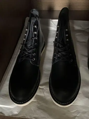 레드윙 8165 미사용 새상품