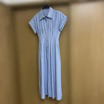 AndCouture 블루 스트라이프 원피스(38)