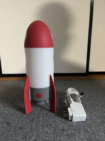 로켓형 LED 램프 빨간색과 흰색