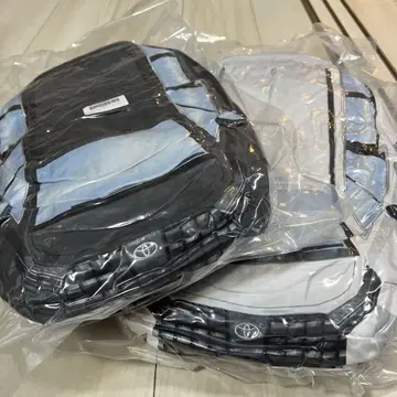 도요타 40 알파드 봉제 인형 화이트/블랙