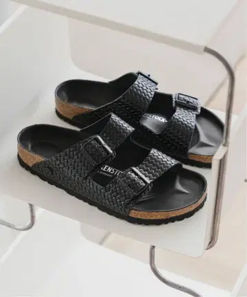 BIRKENSTOCK 한정판 ARIZONA WOVEN EMBOSS