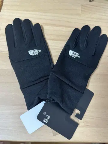 The North Face 블랙 장갑 M 사이즈