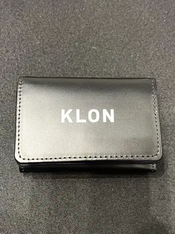 천연 가죽 3단 폴더형 지갑 KLON