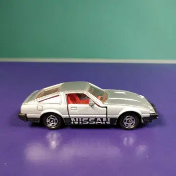 토미카 NISSAN FAIRLADY Z 300ZX