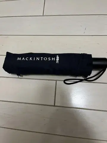 MACKINTOSH Begin 별주 네이비 접이식 우산