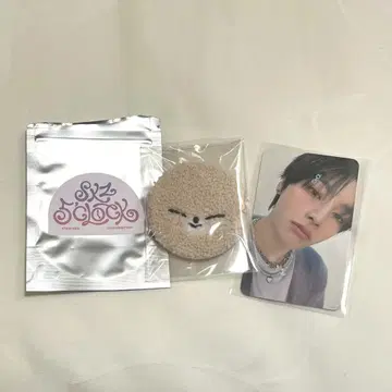 skzoo 본국 펜미 5clock 트레이딩 카드 캔뱃지 아이엔 포쿠시니