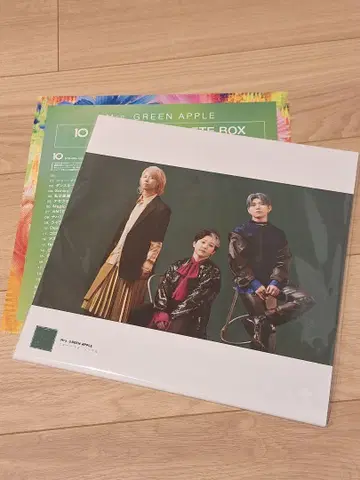 Mrs. GREEN APPLE LP 사이즈 사진 포스터 (19장)