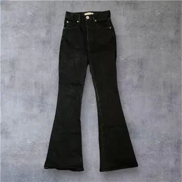 MOUSSY 블랙 부츠 컷 데님