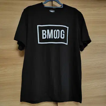 BMSG 로고 블랙 티셔츠 L 사이즈