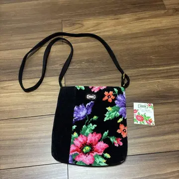 페이러 사선 가케 가능 숄더백 쉬니르 직조 꽃무늬 블랙